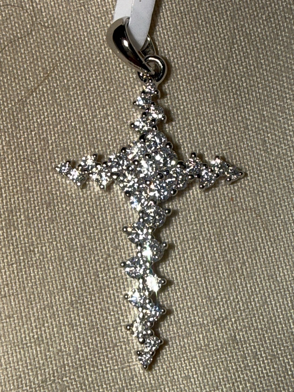 GRA CERTIFIED MOISSANITE DIAMOND 1CT CROSS PENDANT 925 STERLING SILVER NEW - Picture 1 of 13